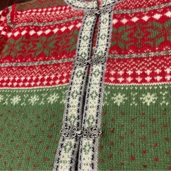 Cambridge Dry Goods 100% Wool Cardigan with Metal Clasps Womens Large - Picture 2 of 8